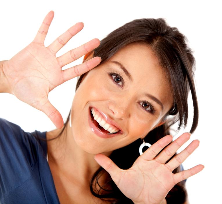 woman with a beautiful smile in brentwood tn